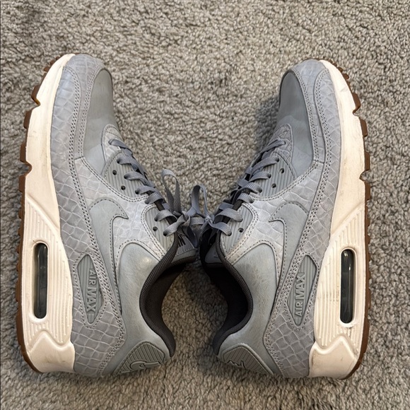 Nike Air Max Gray Sneakers 7.5 - Picture 7 of 9